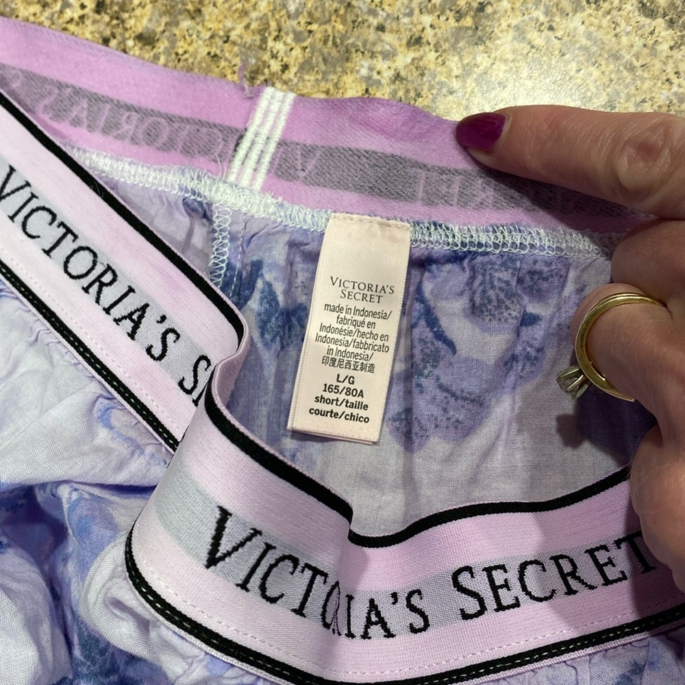 Victoria’s Secret Pajama Bottoms Pants Floral Lightweight Large - Picture 3 of 17
